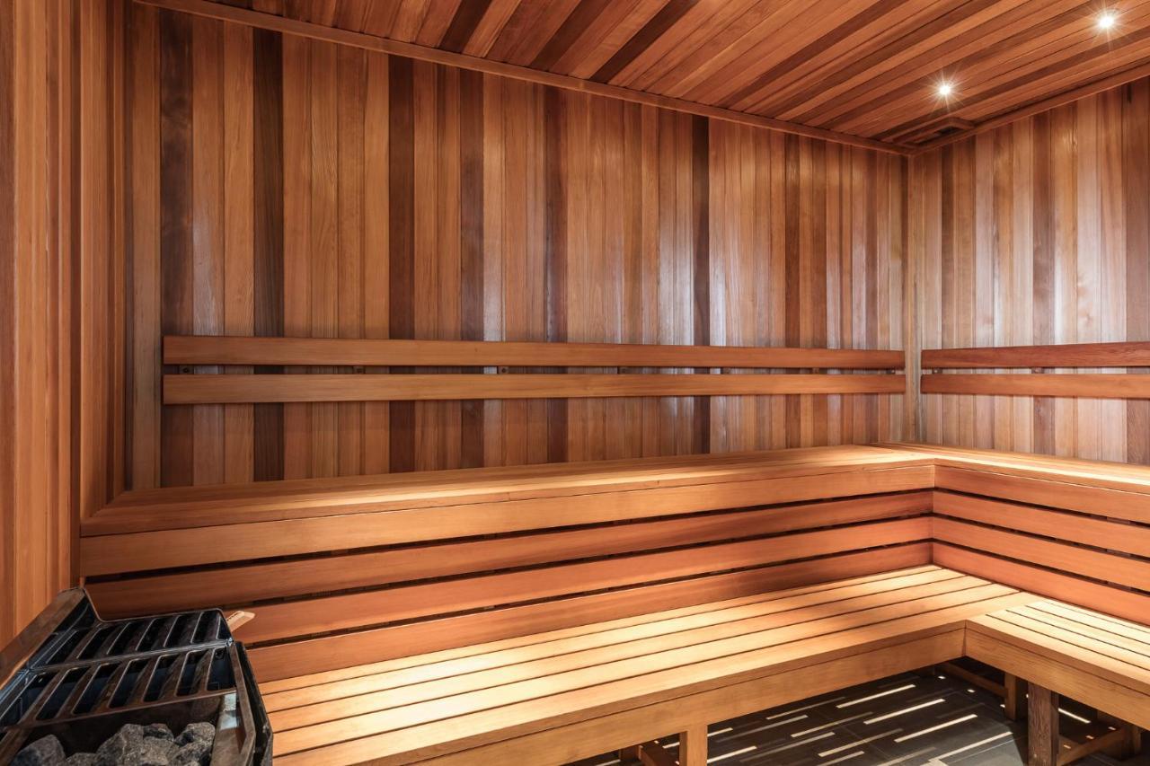 เมอริตัน สวีท โคเวิร์ดสตรีท มัสคอต Hotel ซิดนีย์ ภายนอก รูปภาพ A modern Finnish sauna